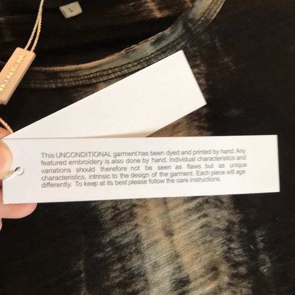 Unconditional London shirt! - Picture 3 of 5